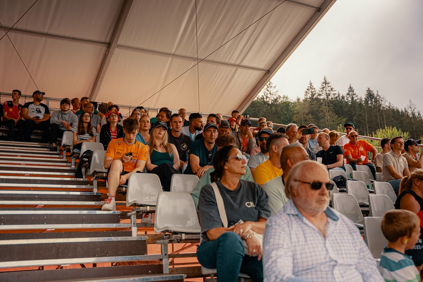 TRIBUNES_REMPLIES-45