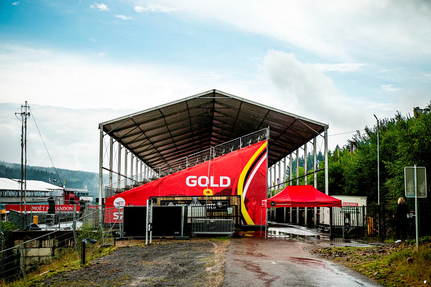 Tribunes_Gold9_9bis 19